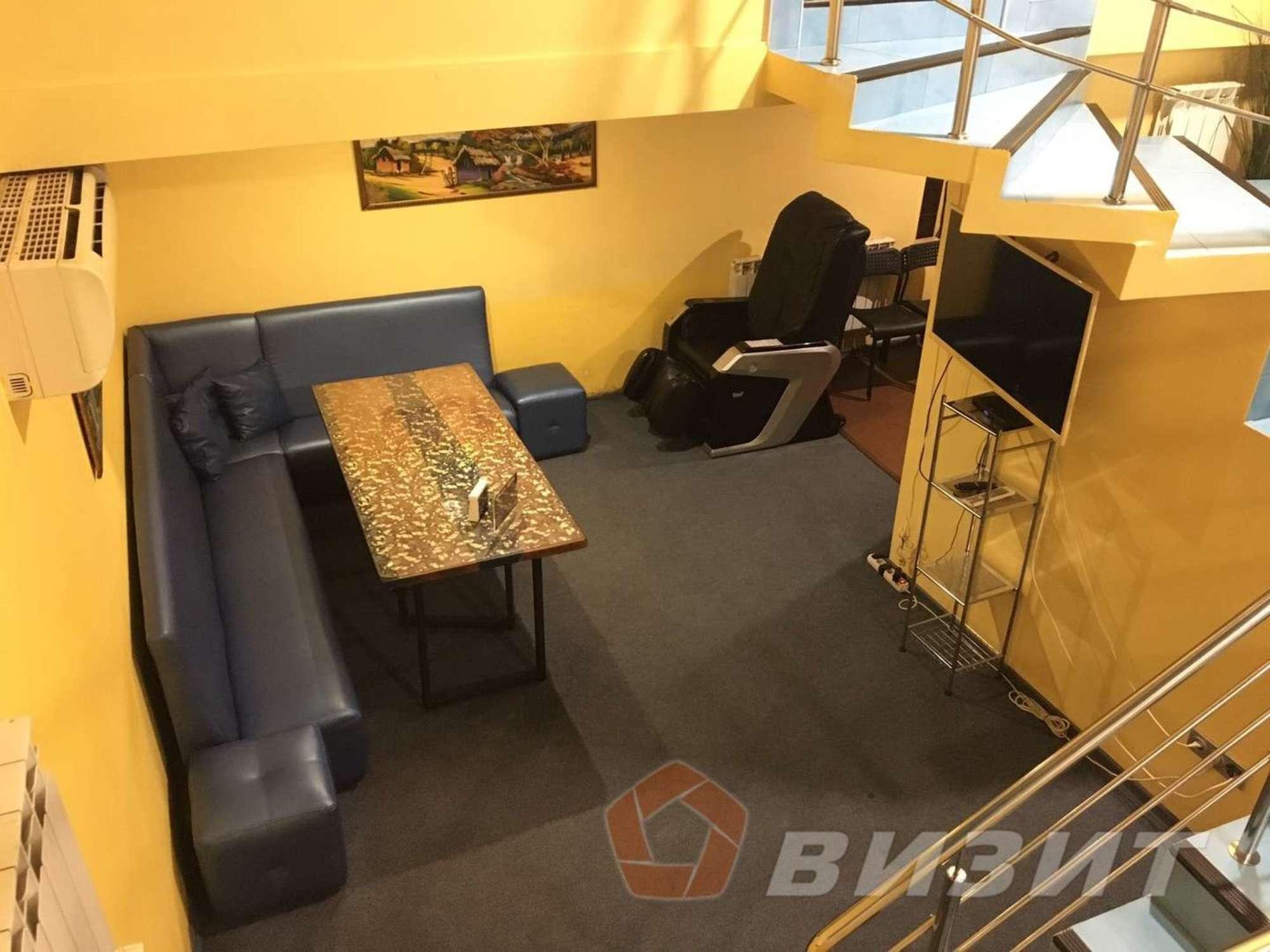 Купить помещение свободного назначения за 16 000 000 рублей на Энтузиастов улица, 97Б