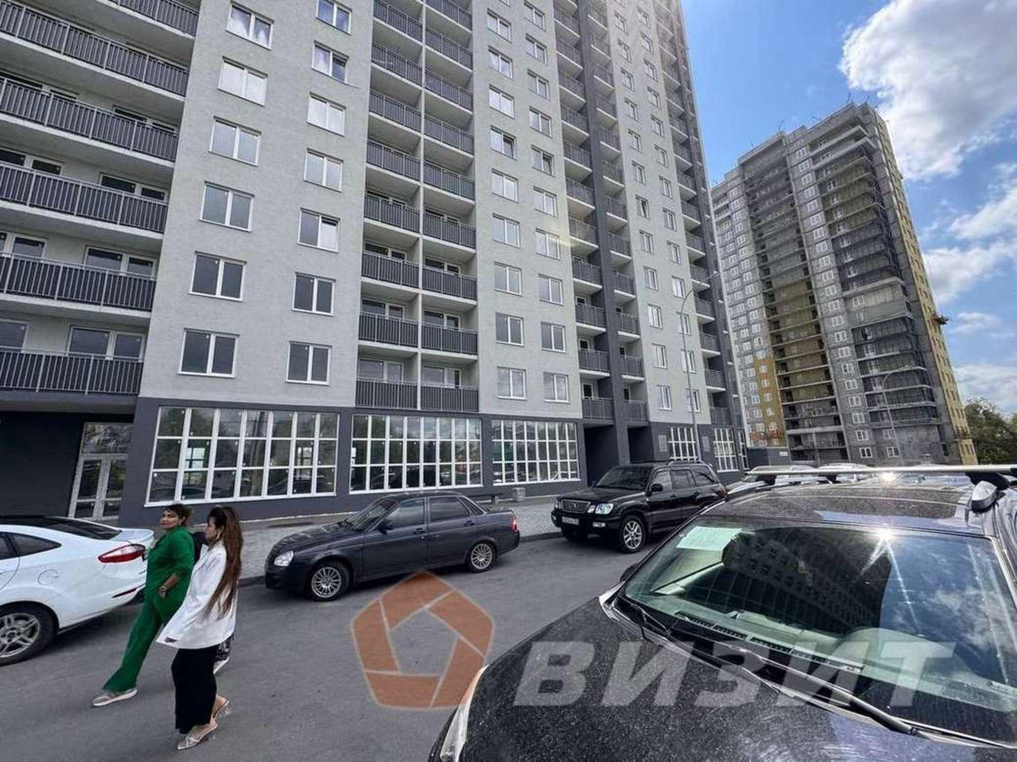 Сдать торговое помещение за 300 000 рублей на Советской Армии улица, 91