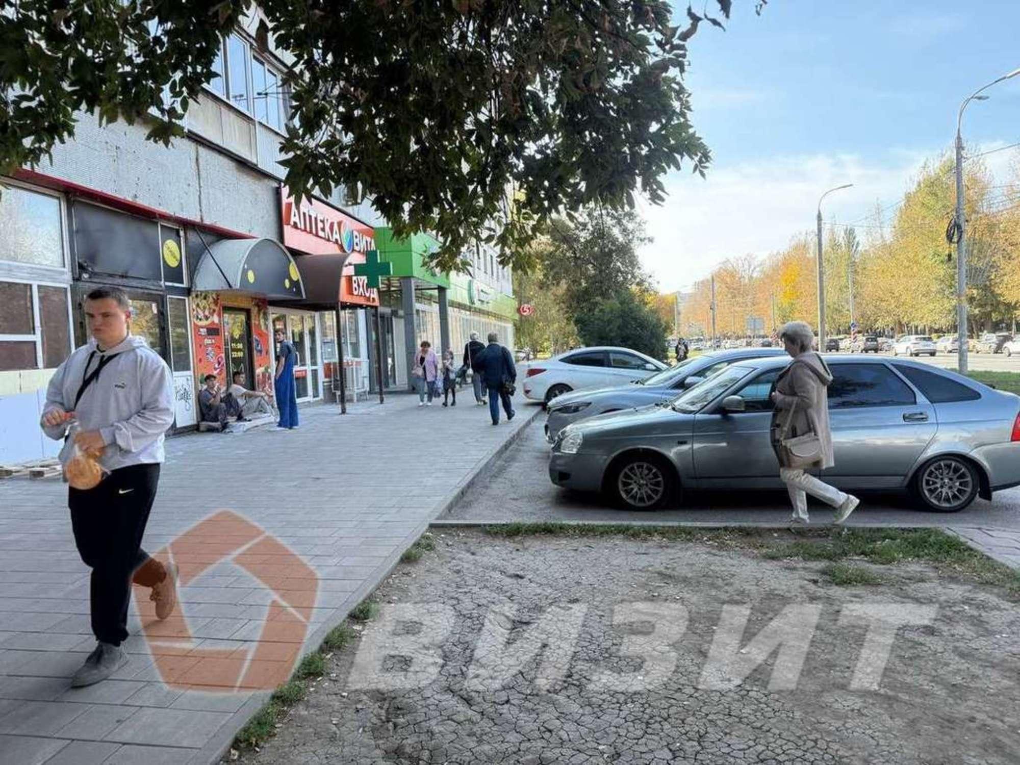 Сдать торговое помещение за 150 000 рублей на Стара-Загора улица, 41