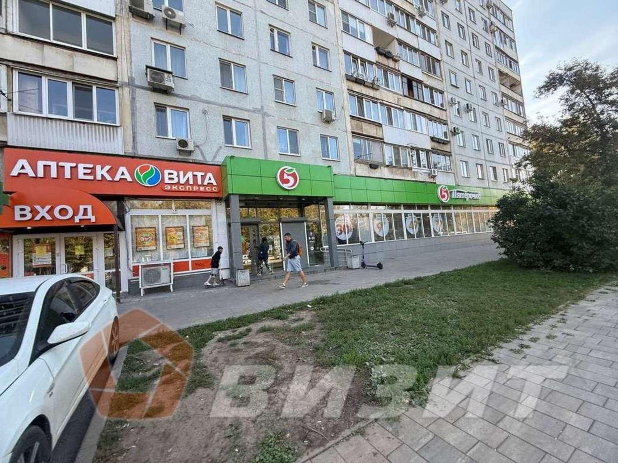 Сдать торговое помещение за 150 000 рублей на Стара-Загора улица, 41