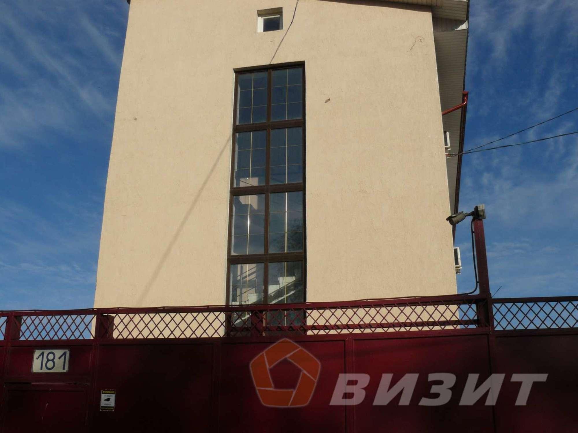 Купить помещение свободного назначения за 43 000 000 рублей на Промышленности улица, 181