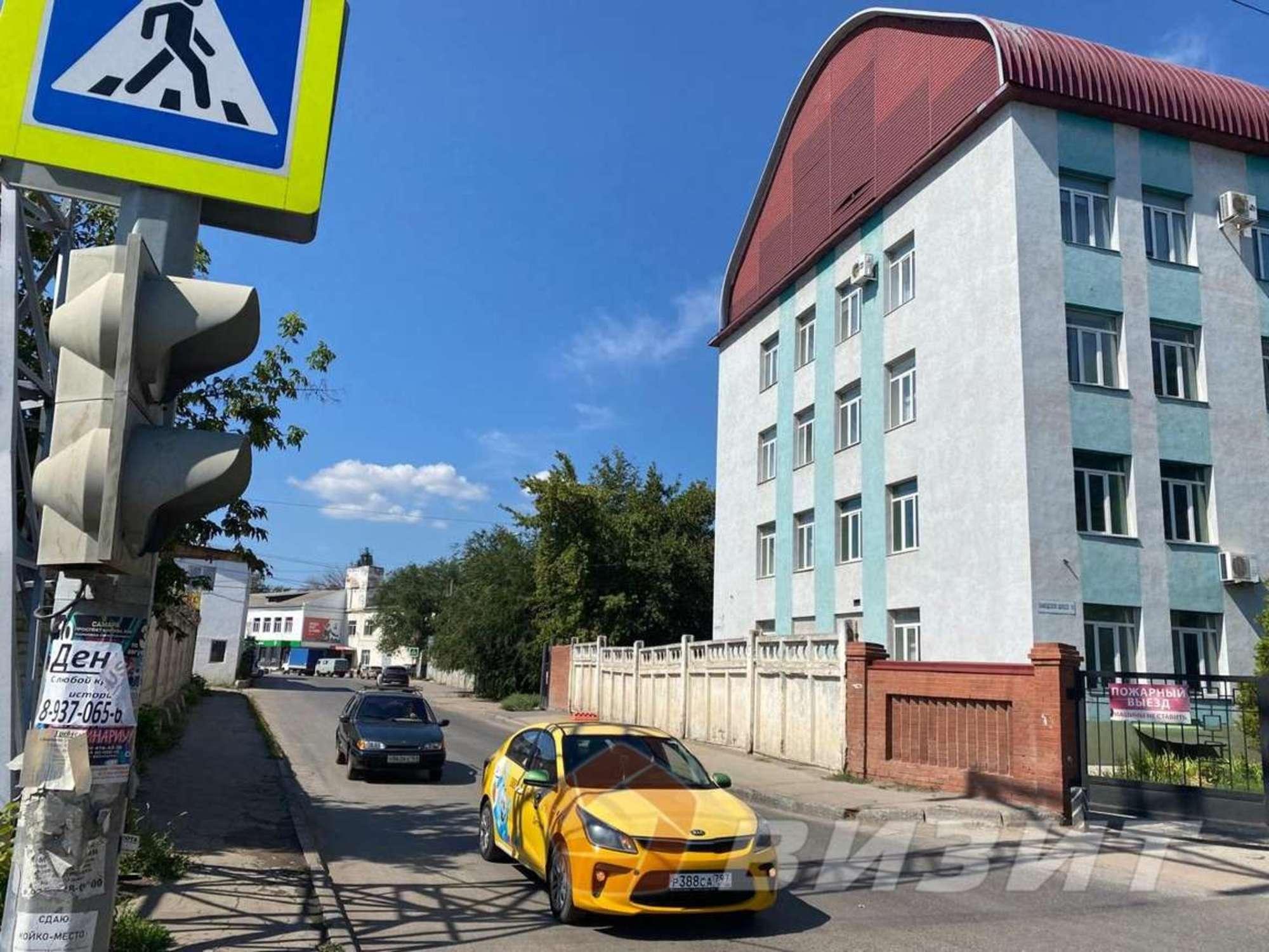 Сдать складское помещение за 1 370 000 рублей на Заводское шоссе, 18к5