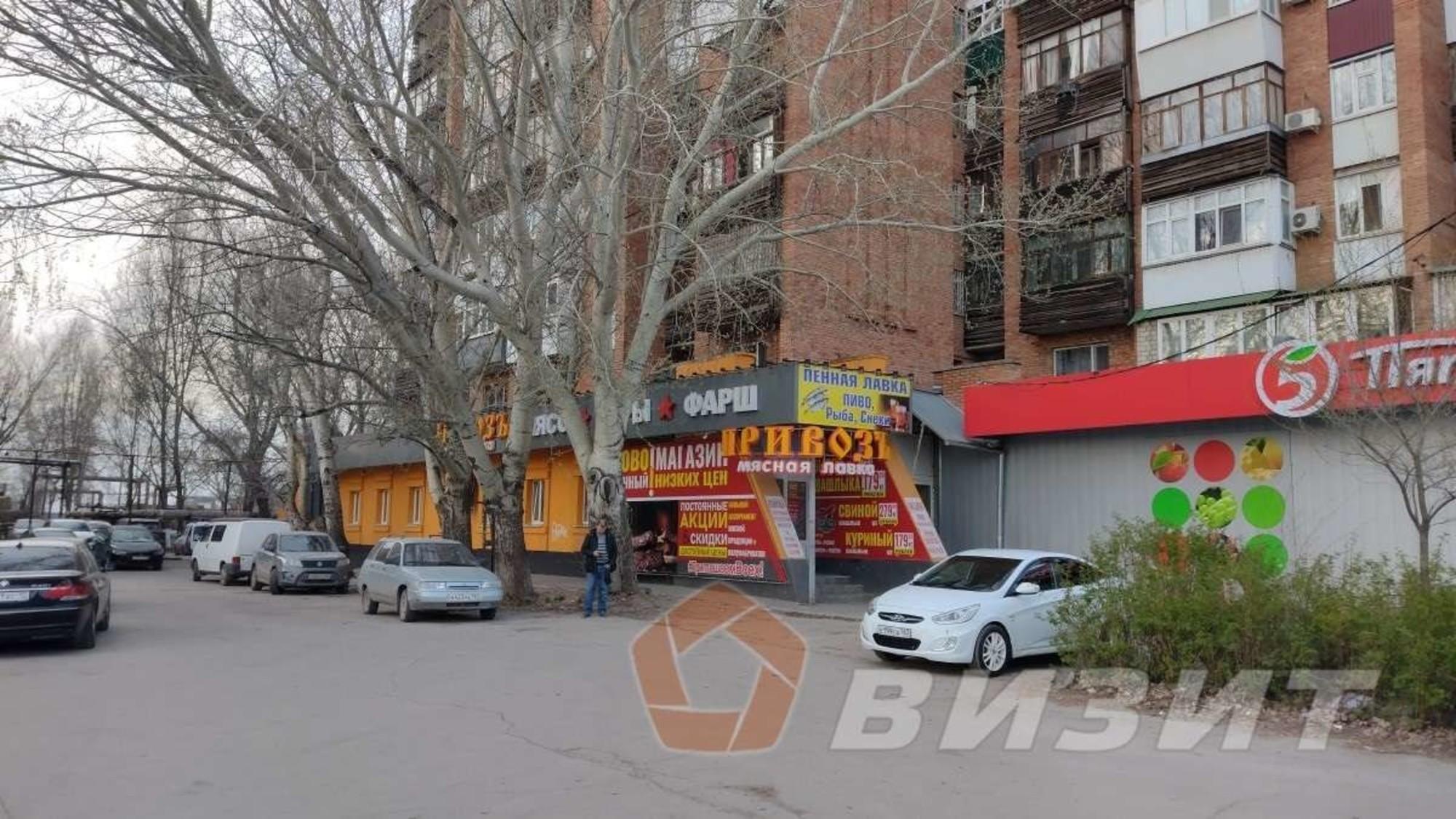 Купить торговое помещение за 22 500 000 рублей на Заводское шоссе, 42