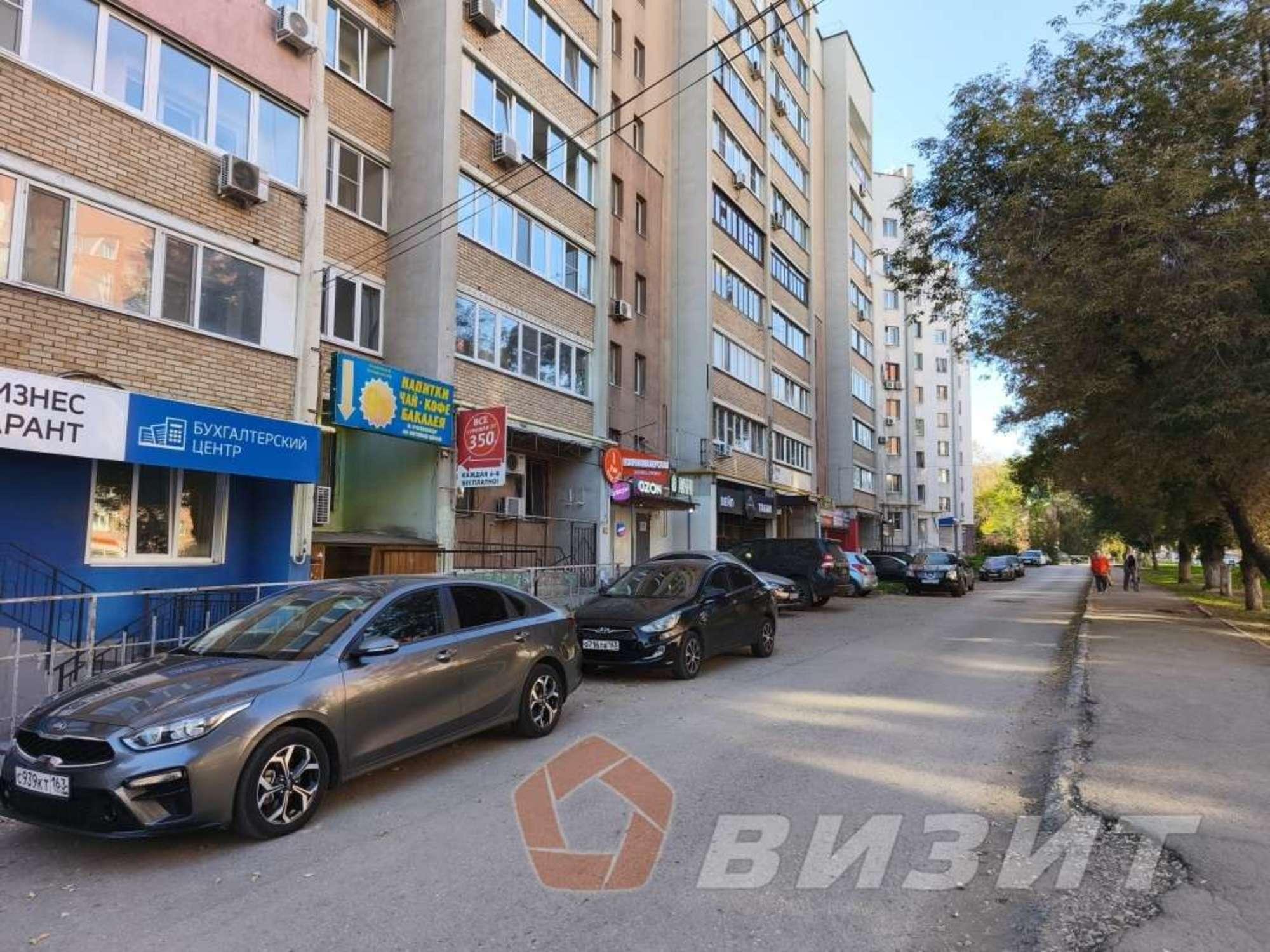 Сдать торговое помещение за 60 000 рублей на Кирова проспект, 130