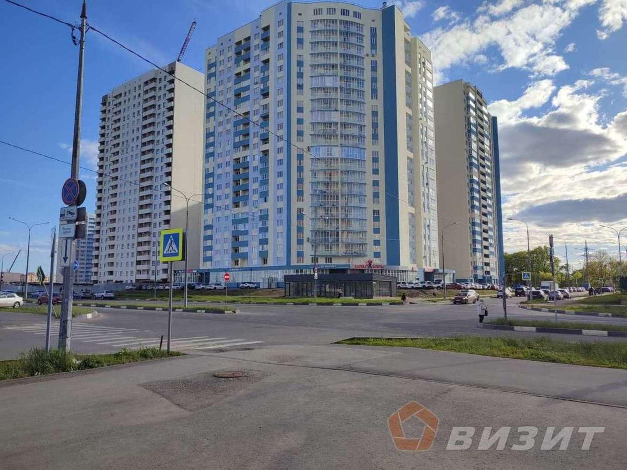 Сдать торговое помещение за 211 200 рублей на Осетинская улица, 19