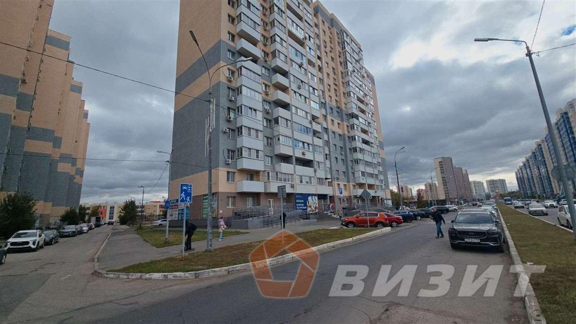 Сдать торговое помещение за 117 000 рублей на Осетинская улица, 4