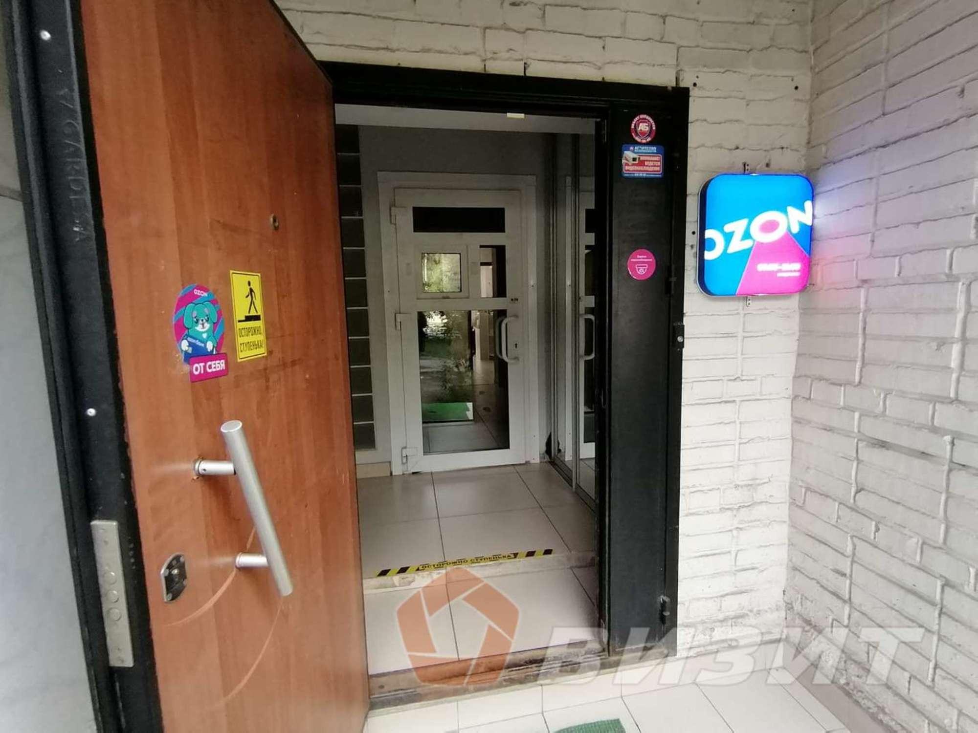 Сдать торговое помещение за 50 000 рублей на Владимирская улица, 23