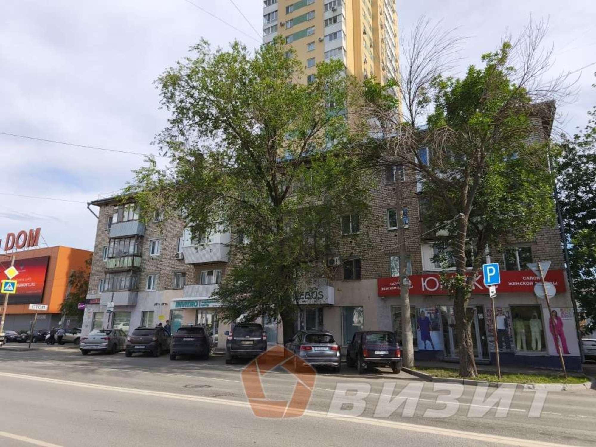 Сдать торговое помещение за 125 000 рублей на Дыбенко улица, 29