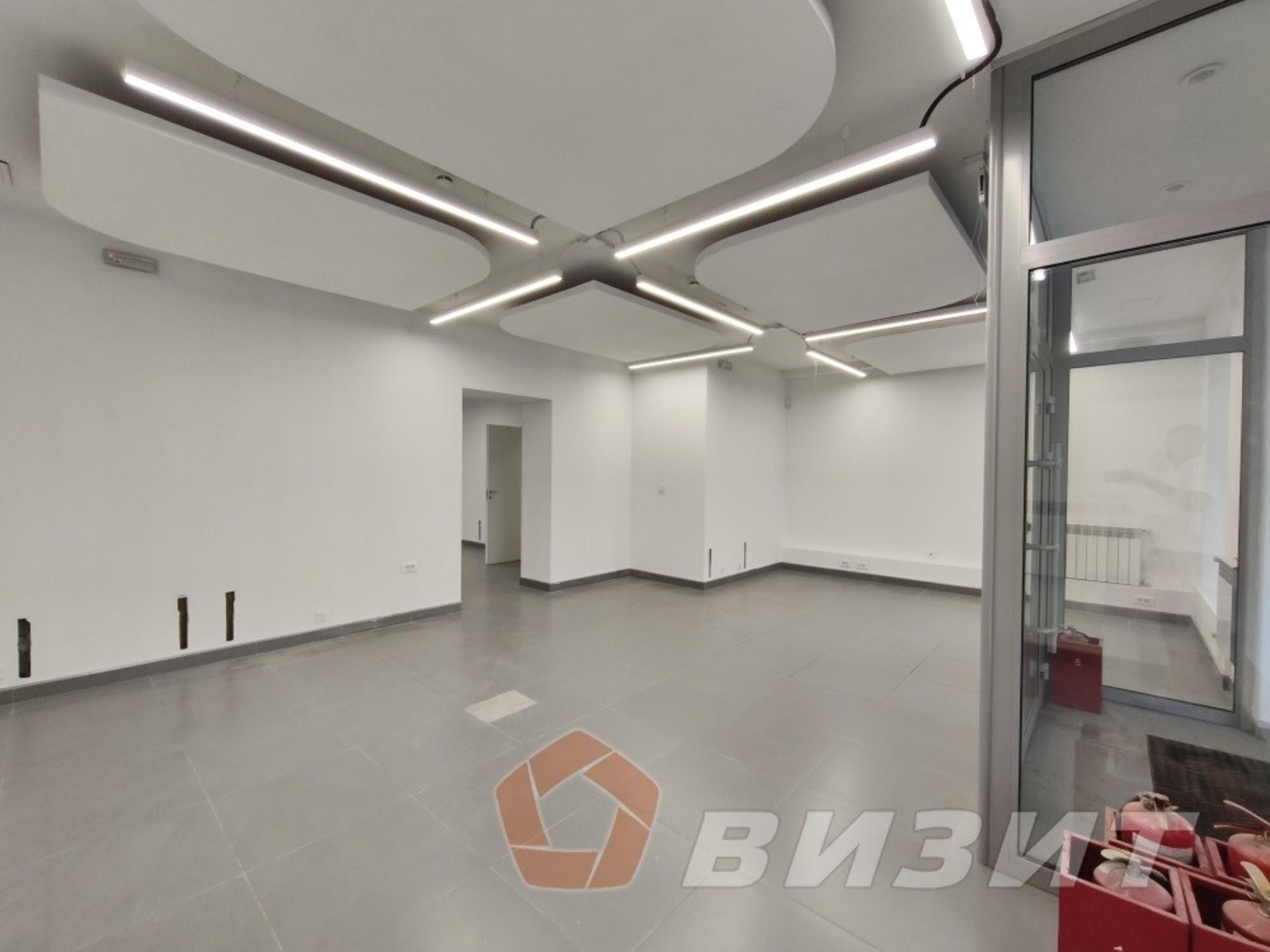 Сдать торговое помещение за 125 000 рублей на Дыбенко улица, 29