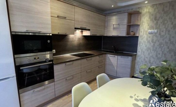 2-комн квартира улица Карбышева, 67А,  д. 67А