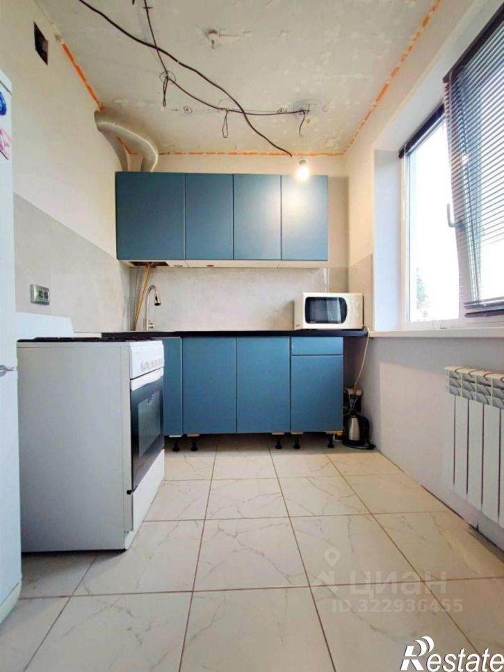 3-комн квартира улица Волгина, 111,  д. 111