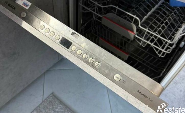 2-комн квартира пр-кт Карла Маркса, 4Б,  д. 4Б