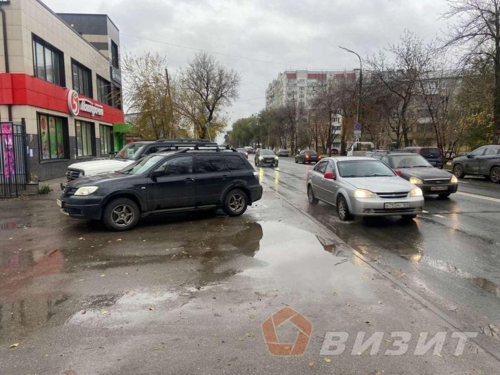 Торговое помещение Мориса Тореза улица, 54А