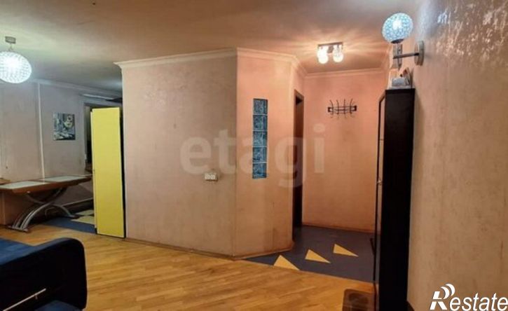 3-комн квартира улица Гагарина, 28,  д. 28