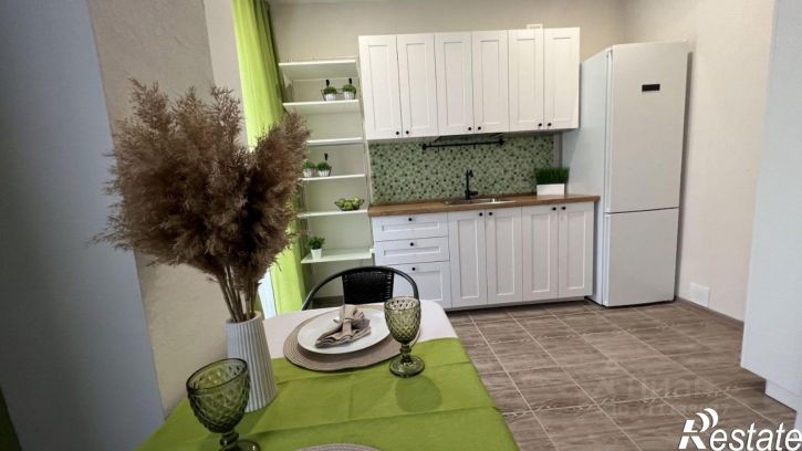 2-комн квартира просека Третья, 94Н,  д. 94Н