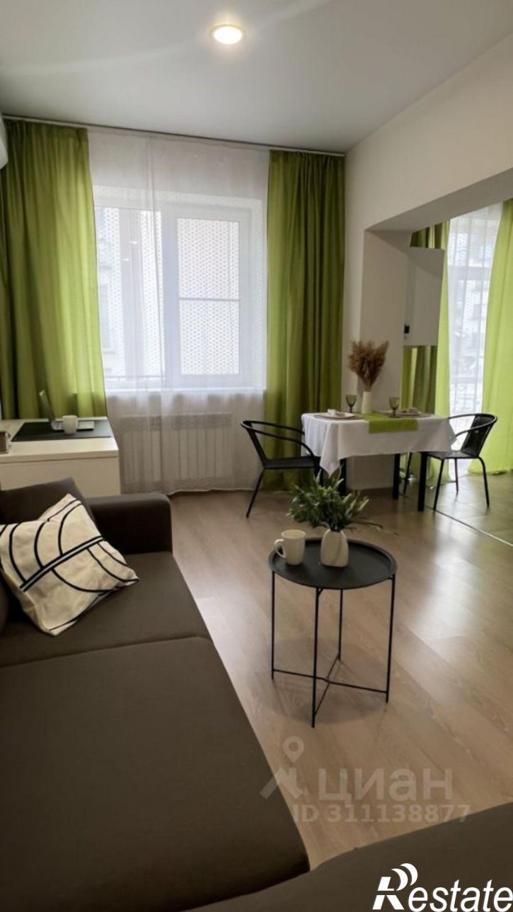 2-комн квартира просека Третья, 94Н,  д. 94Н