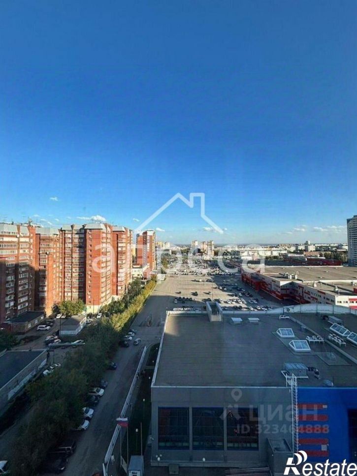 3-комн квартира пр-кт Кирова, 322а,  д. 322а