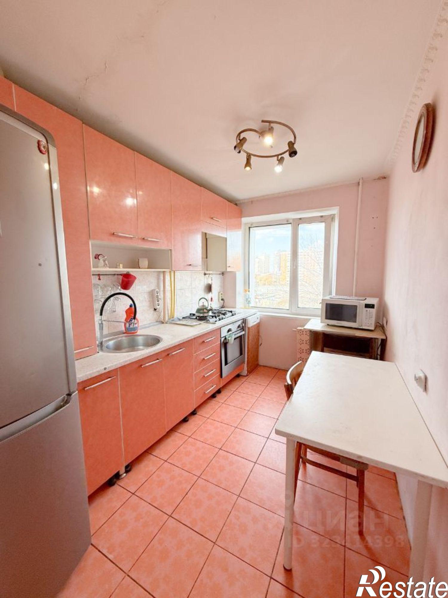 Сдать квартиру за 28 000 рублей на проспект Кирова, 395