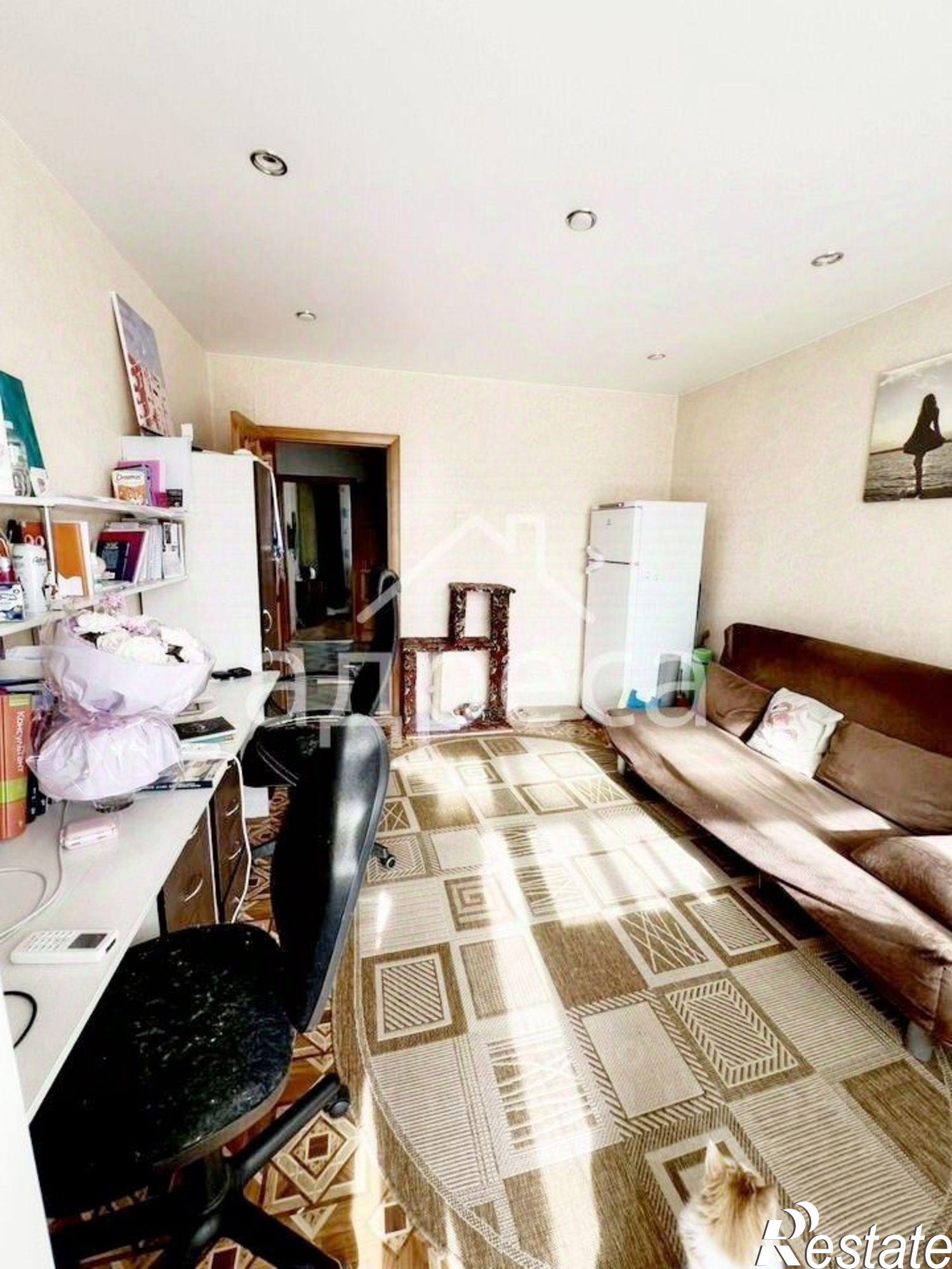 Купить квартиру за 10 000 000 рублей на улица Антонова-Овсеенко, 61