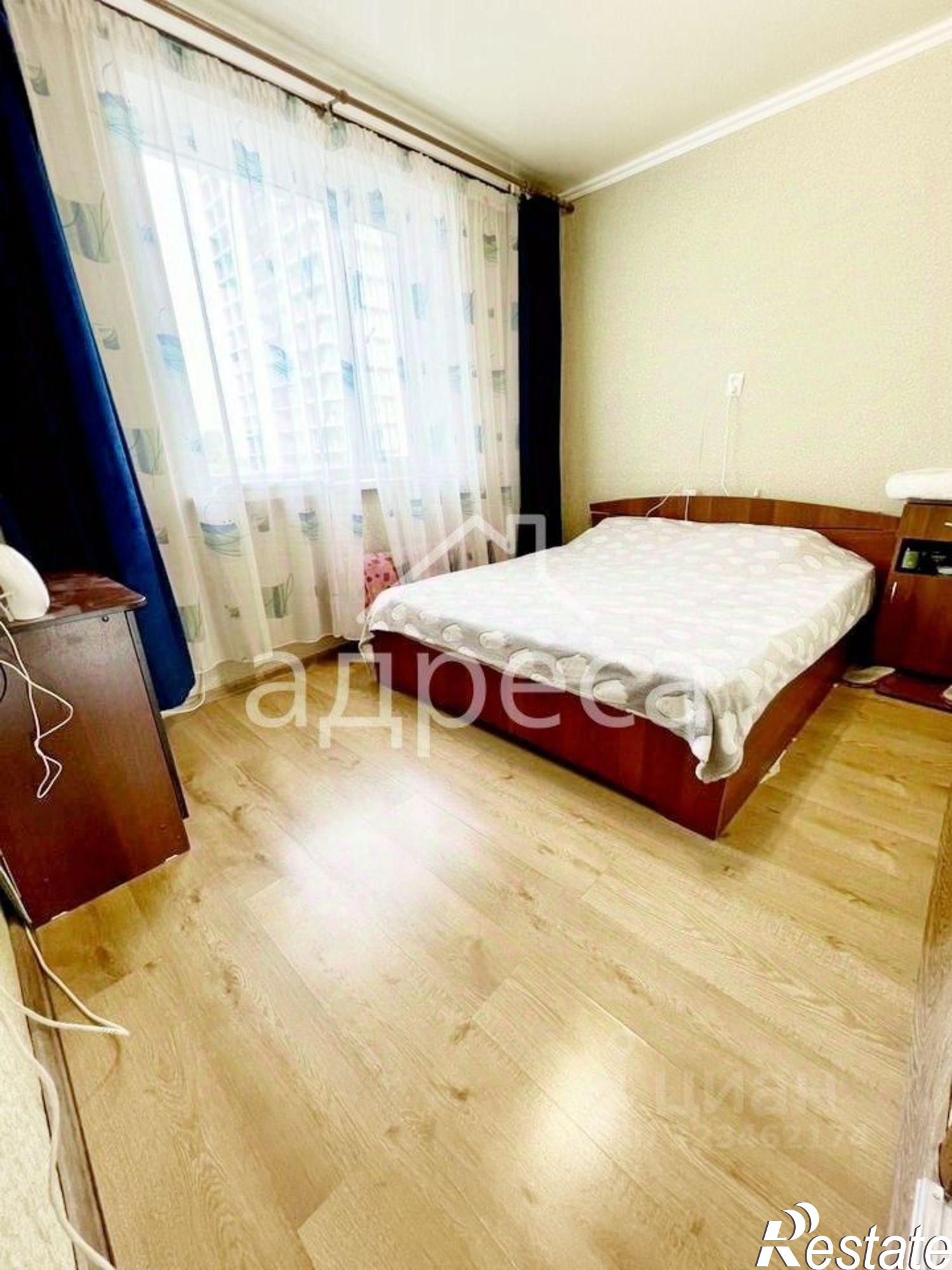 Купить квартиру за 10 000 000 рублей на улица Антонова-Овсеенко, 61