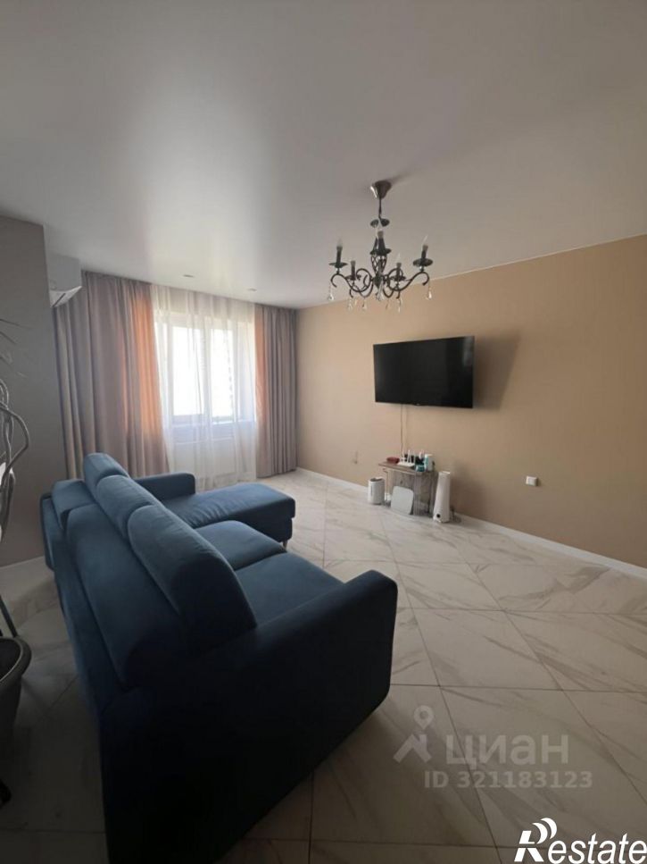 3-комн квартира улица Виталия Талабаева, 4,  д. 4