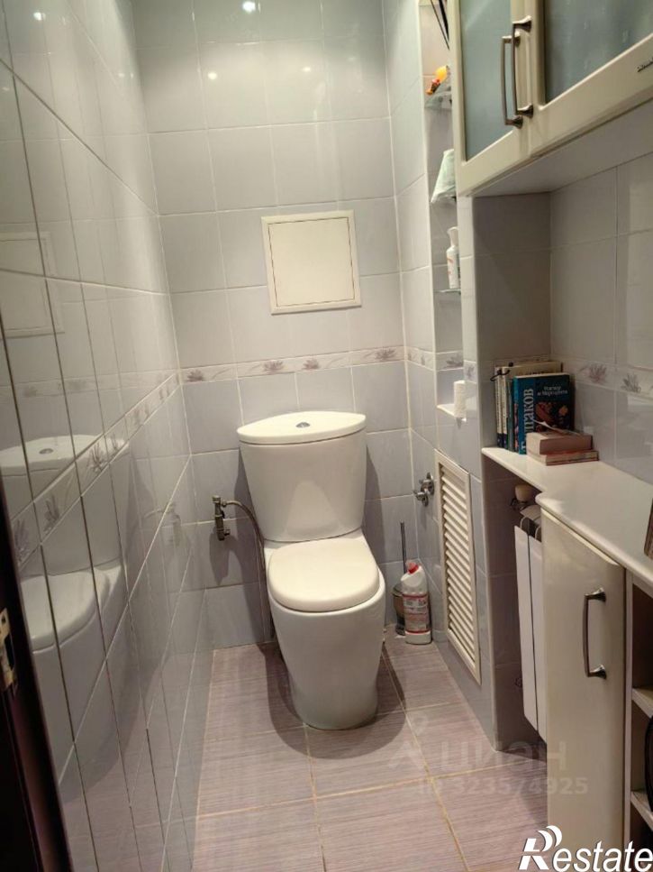 2-комн квартира Съездовская улица, 10,  д. 10