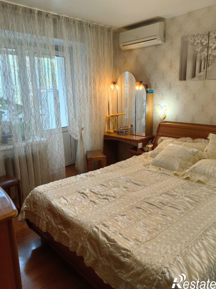 2-комн квартира Съездовская улица, 10,  д. 10