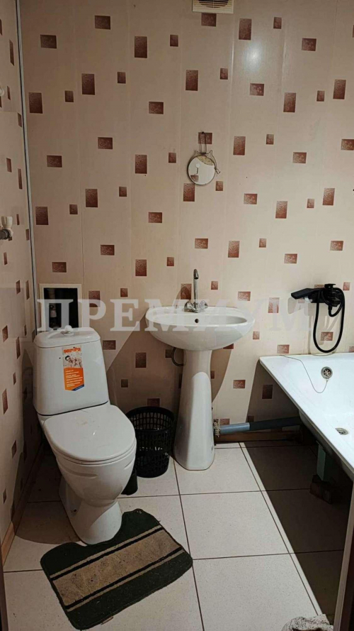 Продажа 1-комн квартиры Ивана Финютина бульвар, 74