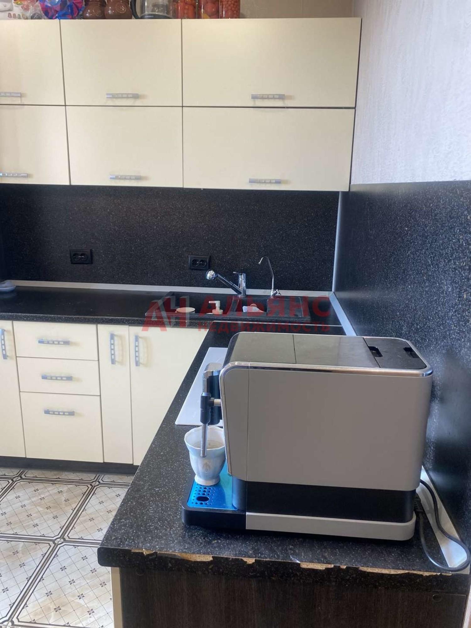 Купить квартиру за 6 700 000 рублей на Печёрская улица, 29