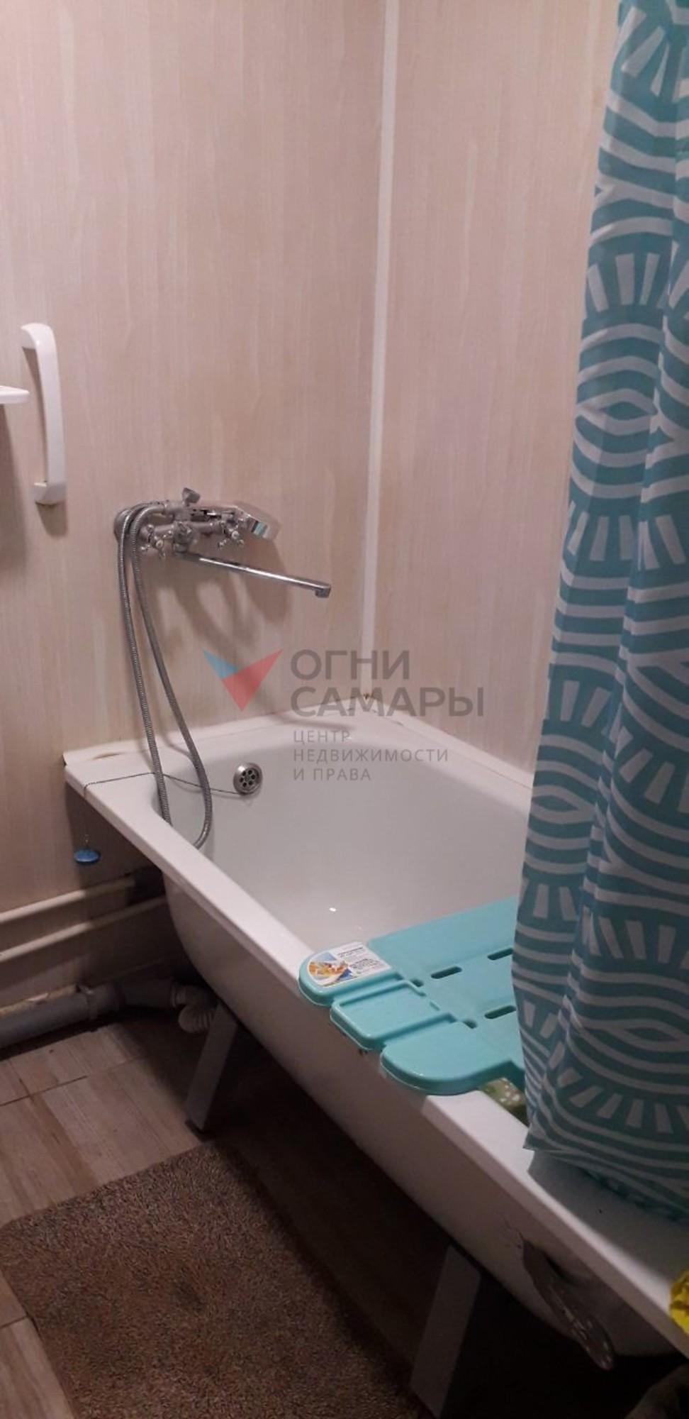 Купить квартиру за 3 300 000 рублей на Черемшанская улица, 236