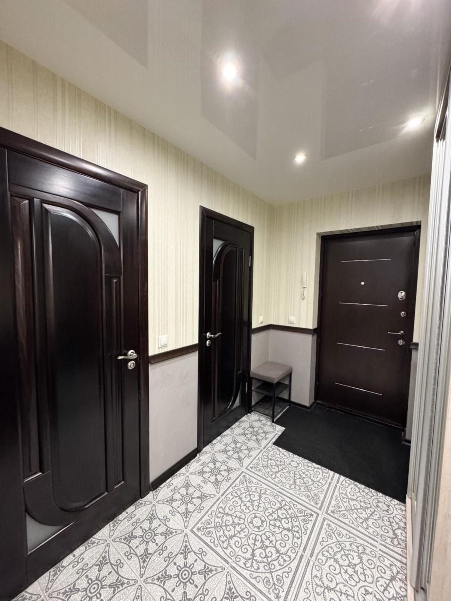 Купить квартиру за 10 550 000 рублей на Карбышева улица, 67а