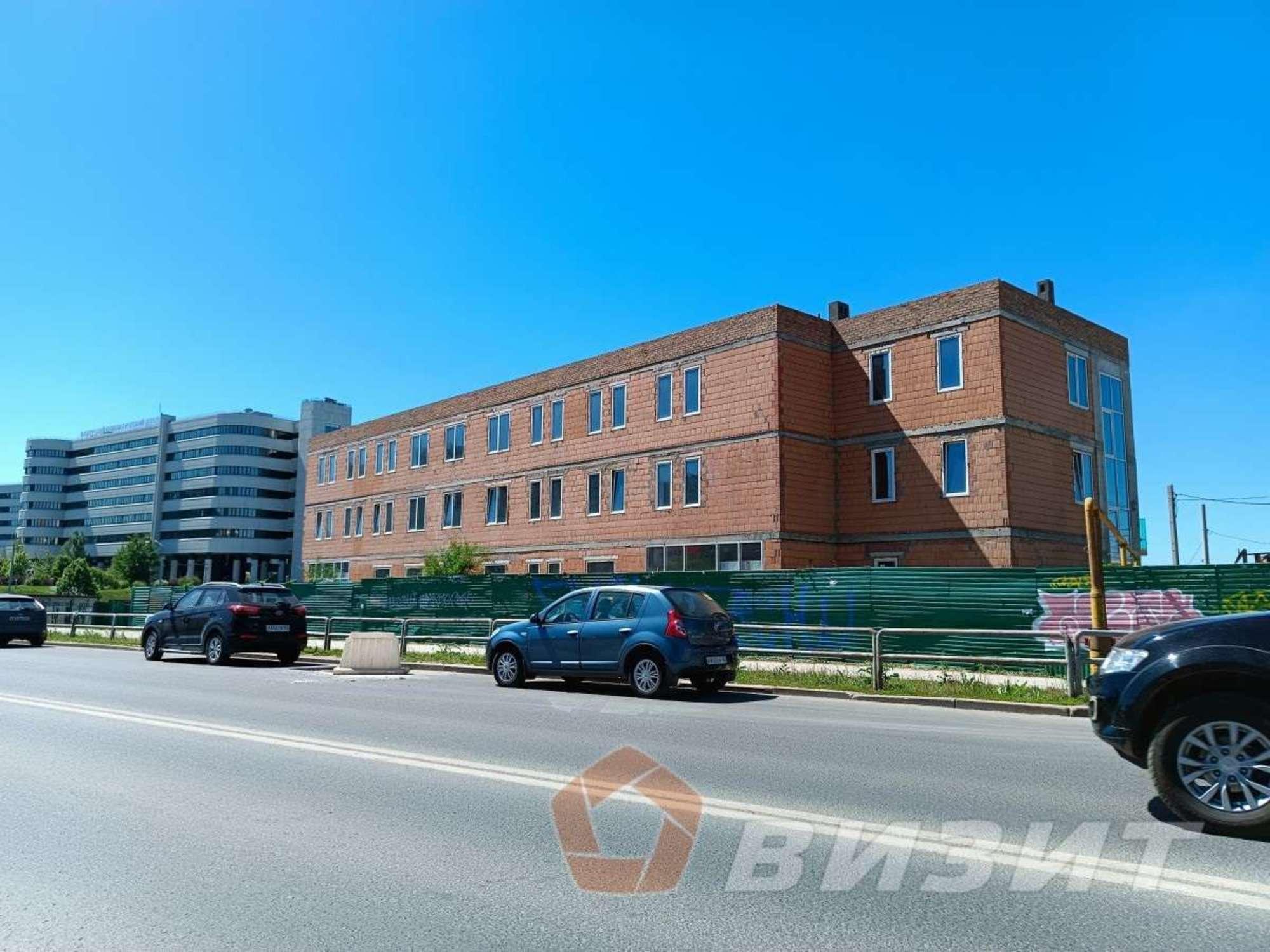 Сдать торговое помещение за 610 000 рублей на 9-я малая просека улица, 82А