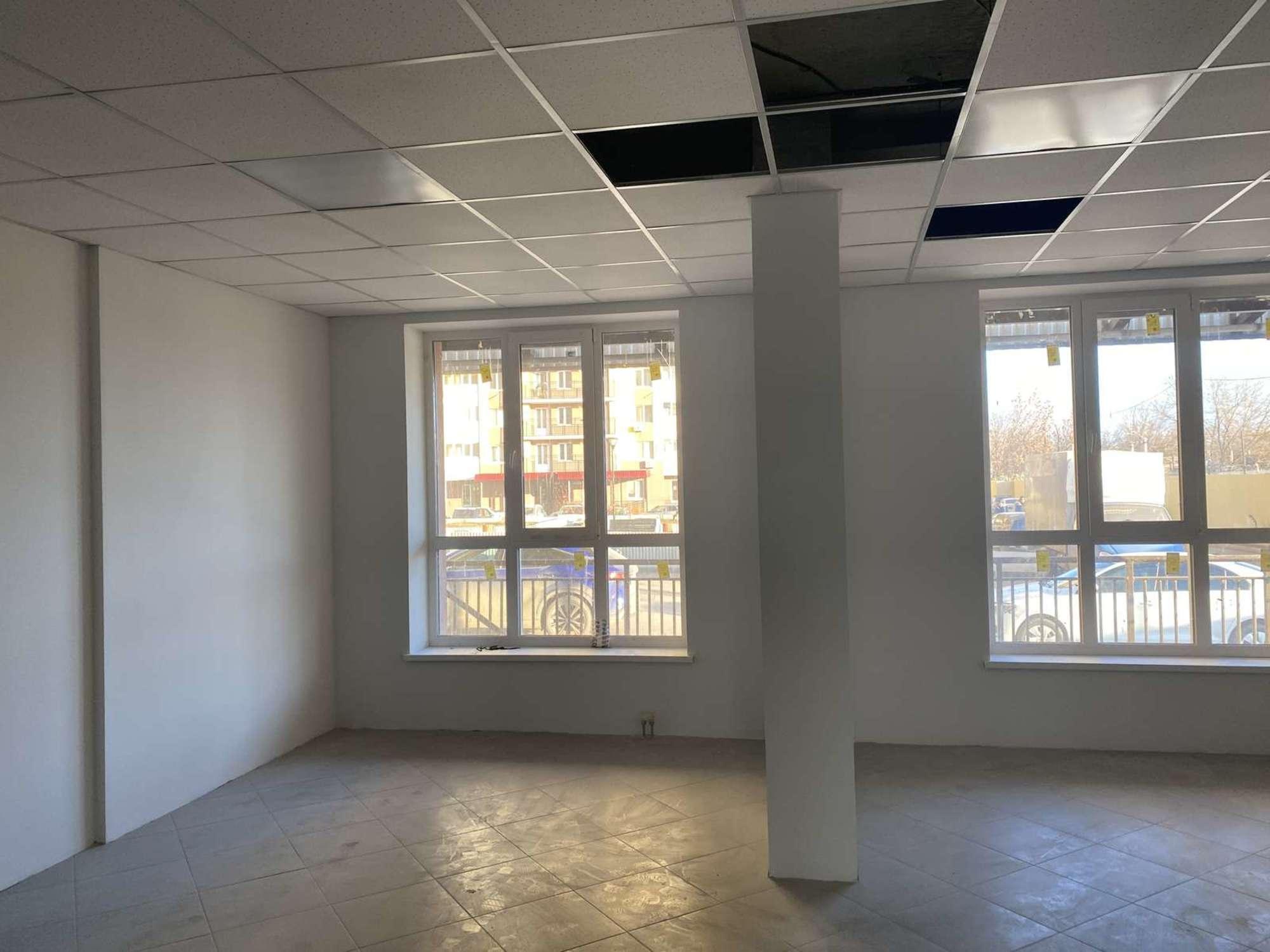 Сдать торговое помещение за 139 900 рублей на Физкультурная улица, 103а