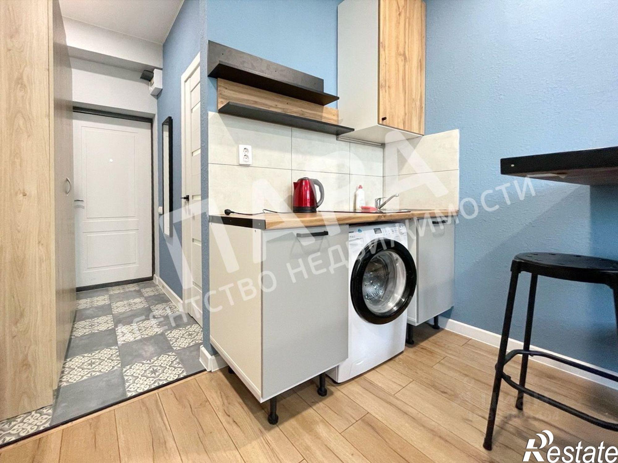 Сдать квартиру за 18 000 рублей на Заводское шоссе, 14А 3