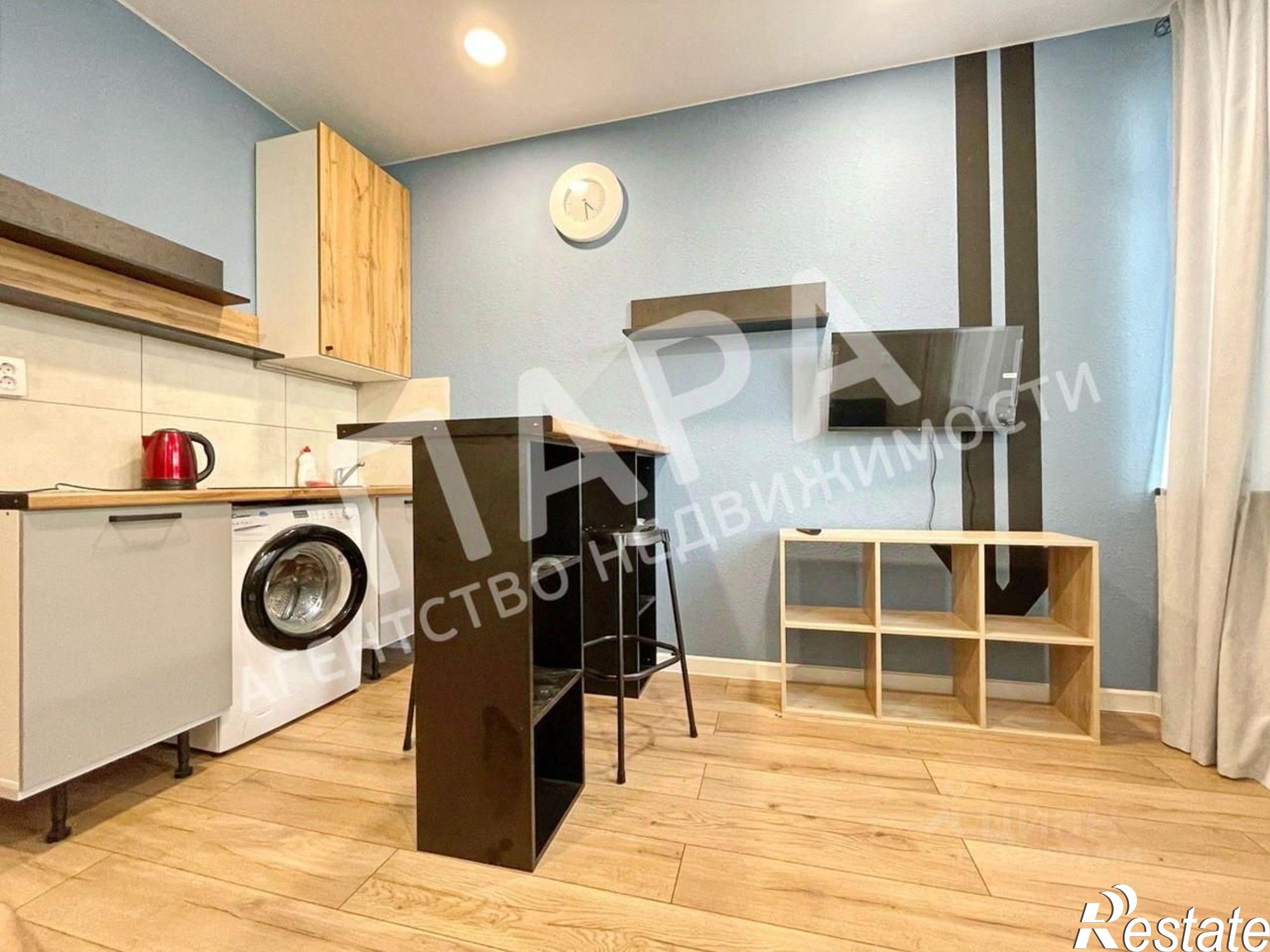 Сдать квартиру за 18 000 рублей на Заводское шоссе, 14А 3