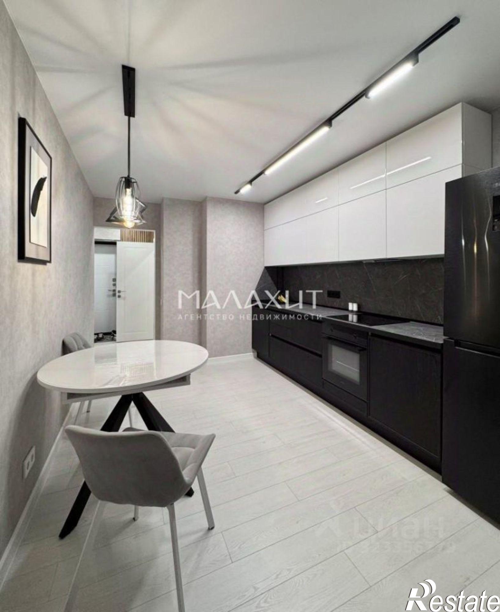 Сдать квартиру за 45 000 рублей на ул Г.С.Аксакова, 9