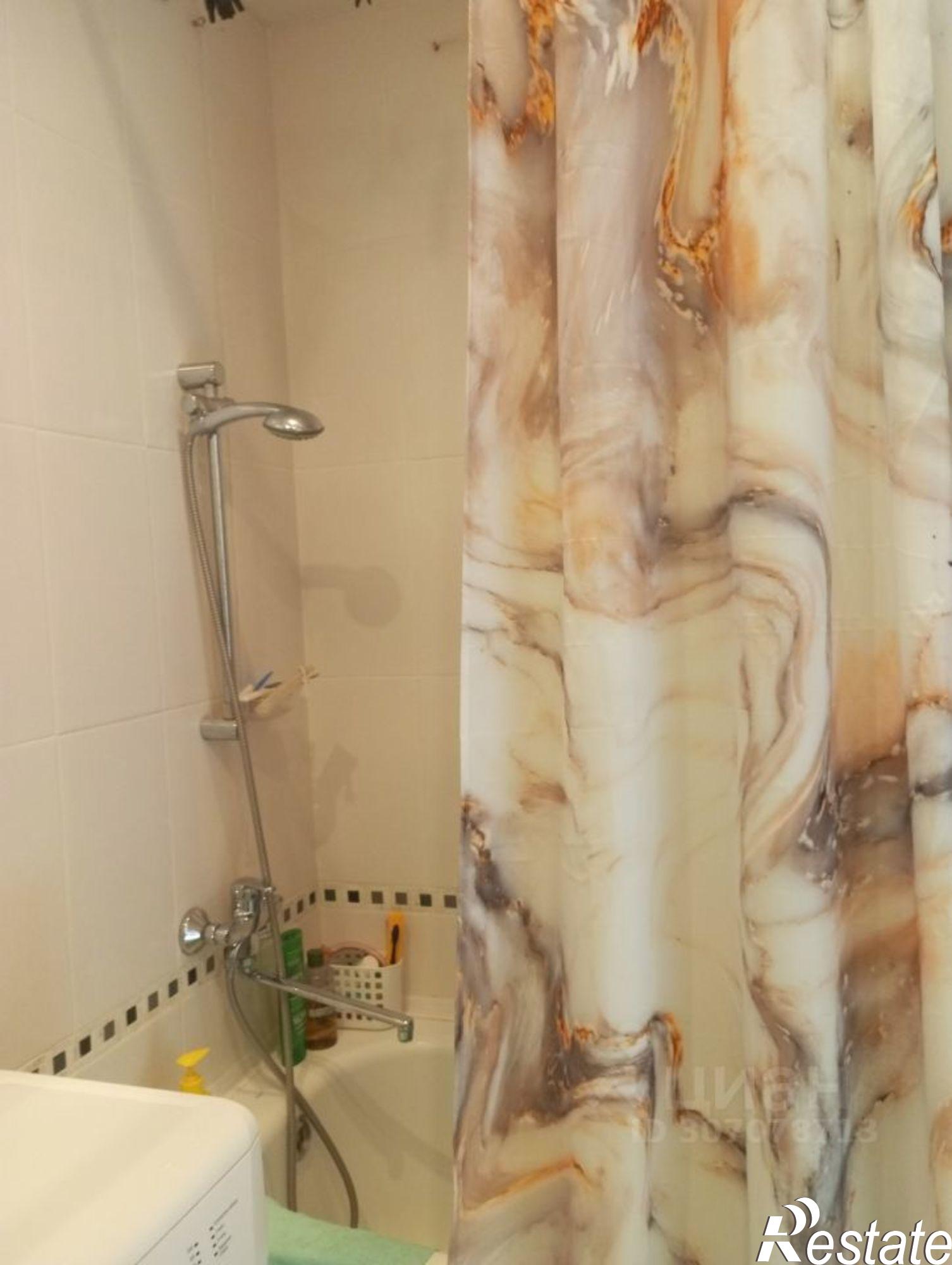 Купить квартиру за 3 200 000 рублей на ул Евгения Золотухина, 12