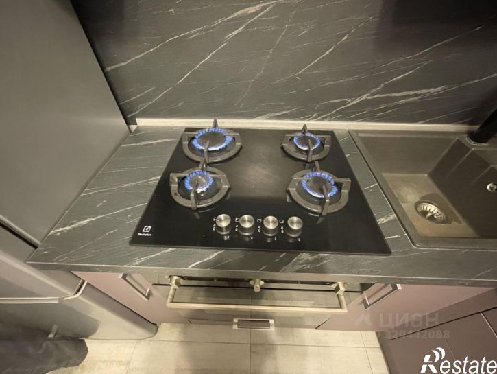 2-комн квартира 2-й кв-л, 52,  д. 52