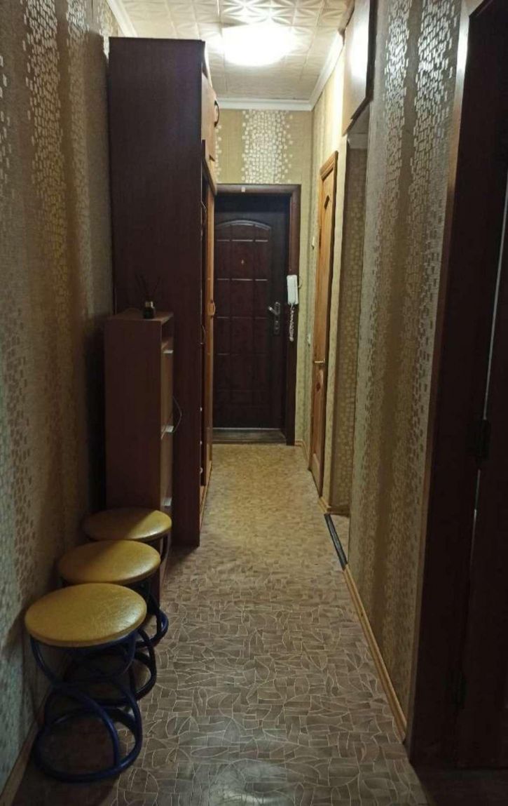 2-комн квартира Победы улица, 76