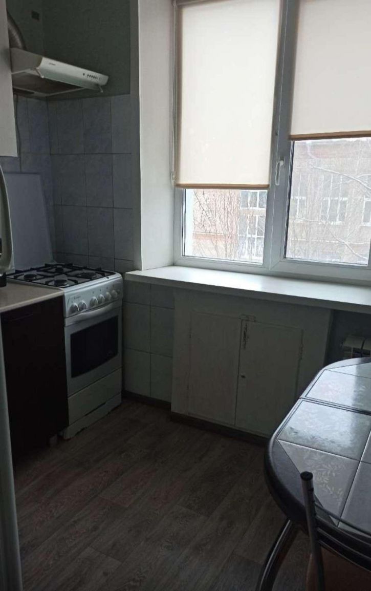 2-комн квартира Победы улица, 76