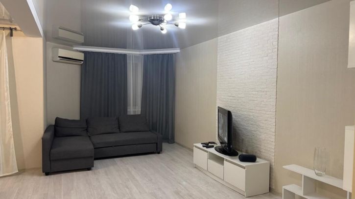 1-комн квартира 5-я просека, 110б