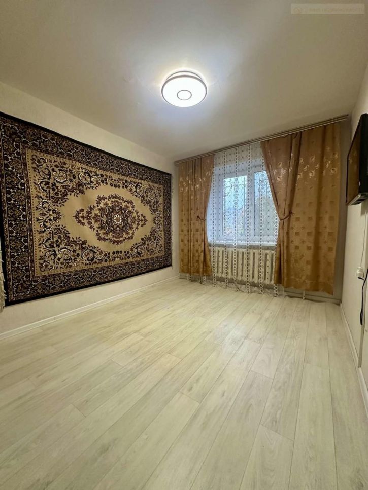 2-комн квартира Запорожская улица, 37