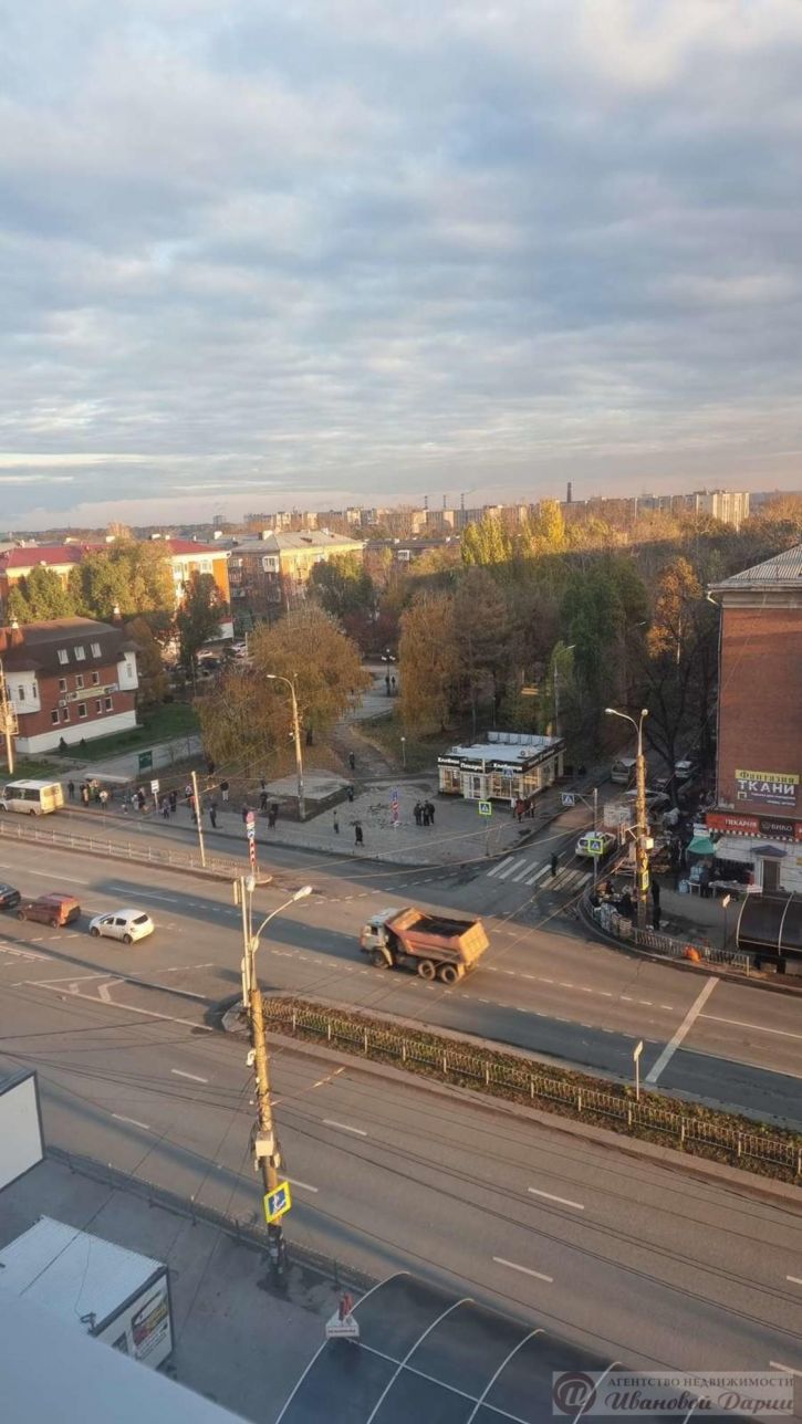 3-комн квартира Победы улица, 92а