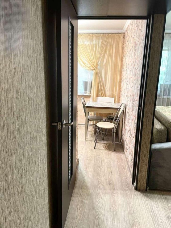 2-комн квартира Карла Маркса проспект, 420