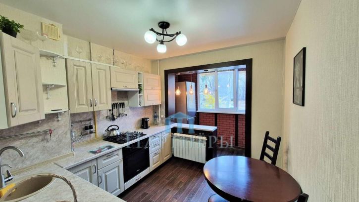 3-комн квартира Центральная улица, 13