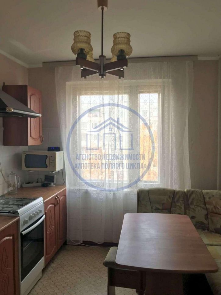 3-комн квартира Ташкентская улица, 83