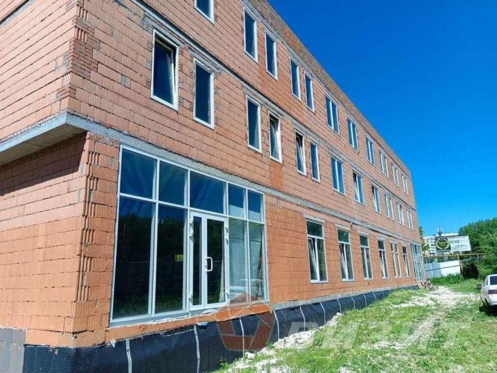 Торговое помещение 9-я малая просека улица, 82А