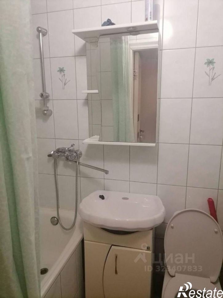 1-комн квартира улица Железной Дивизии, 5,  д. 5