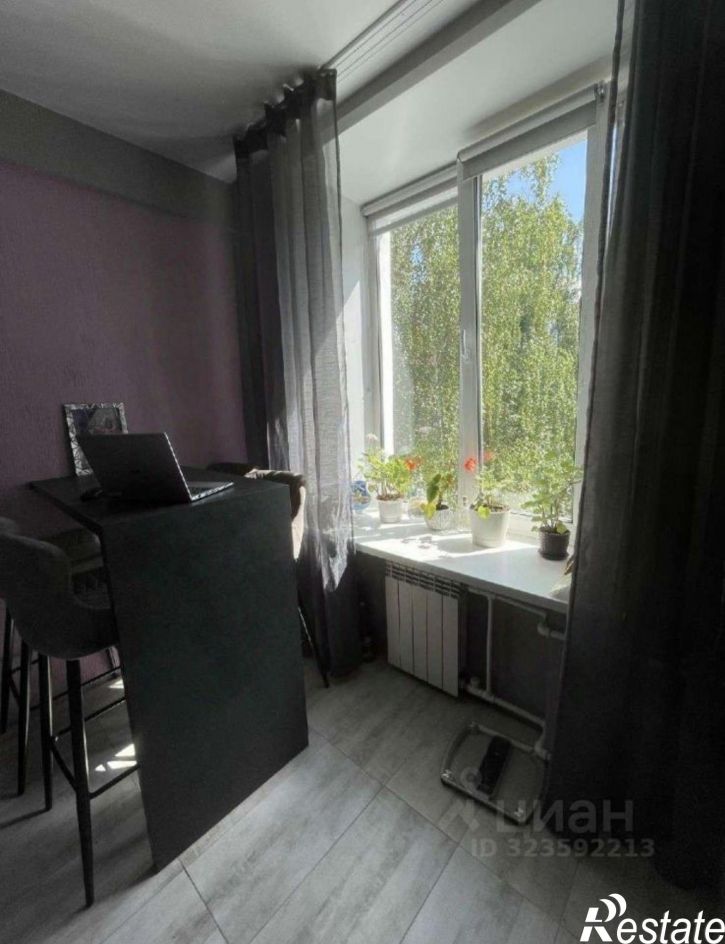 2-комн квартира 2-й кв-л, 52,  д. 52