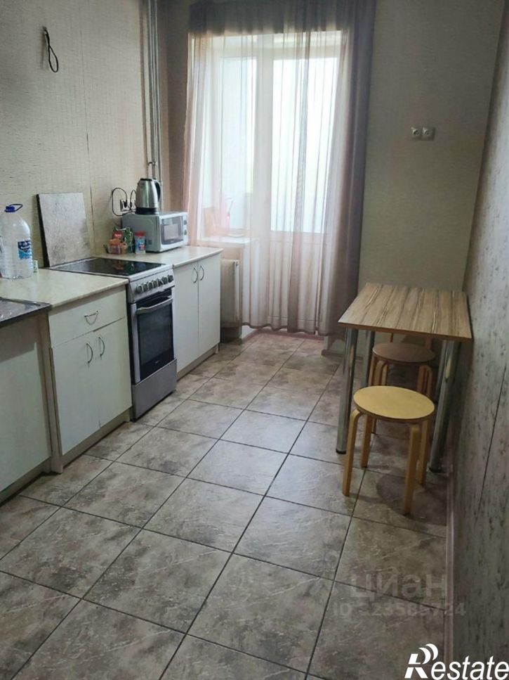 2-комн квартира ул Осетинская, 4,  д. 4